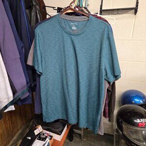Van Heusen ~ Crew Neck Short Sleeve Shirt with Pocket ~ Teal Green M